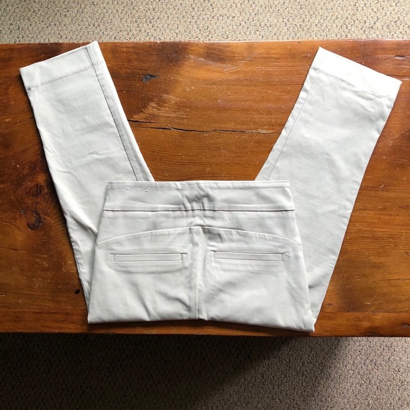 NWOT RW & Co Capris - Picture 3 of 5